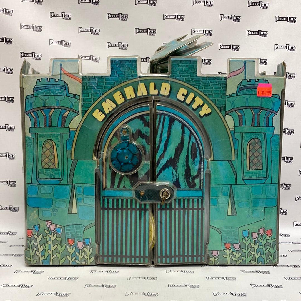 Mego vintage wizard of oz emerald city playset and wizard