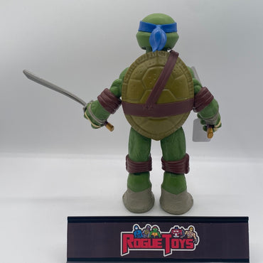 Playmates 2012 Teenage Mutant Ninja Turtles Power Coil 10” Leonardo