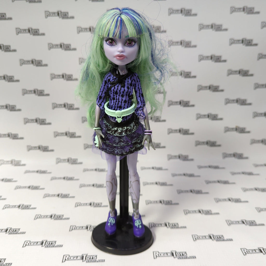 Mattel monster high 13 wishes twyla