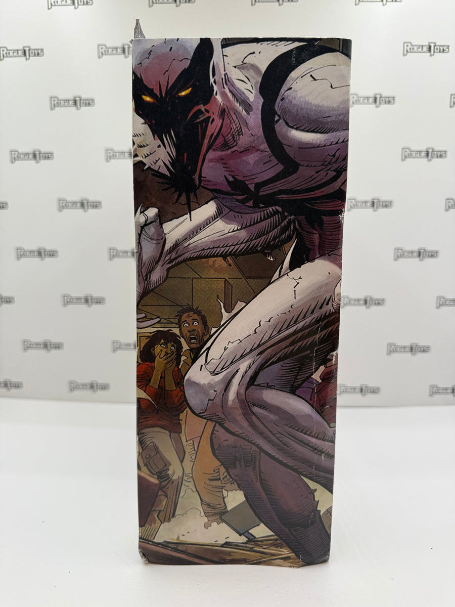 Diamond Select Toys Marvel Select Anti-Venom Special Collector