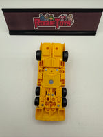 Hasbro Transformers Legacy Generations Deluxe Class Decepticon Dragstrip