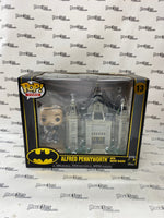 Funko POP! Town Alfred Pennyworth With Wayne Manor #13