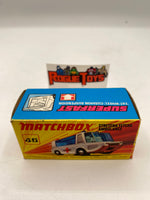 Matchbox Stretcha Fetcha Ambulance