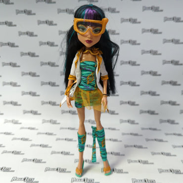 Mattel Monster High Mad Science Lab Partners Cleo De Nile & Ghoulia Yelps - Rogue Toys
