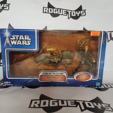 Hasbro Star Wars attack of the clones swoop bike