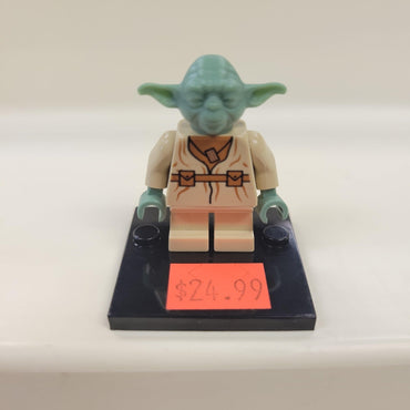 LEGO Star Wars, Yoda Minifig