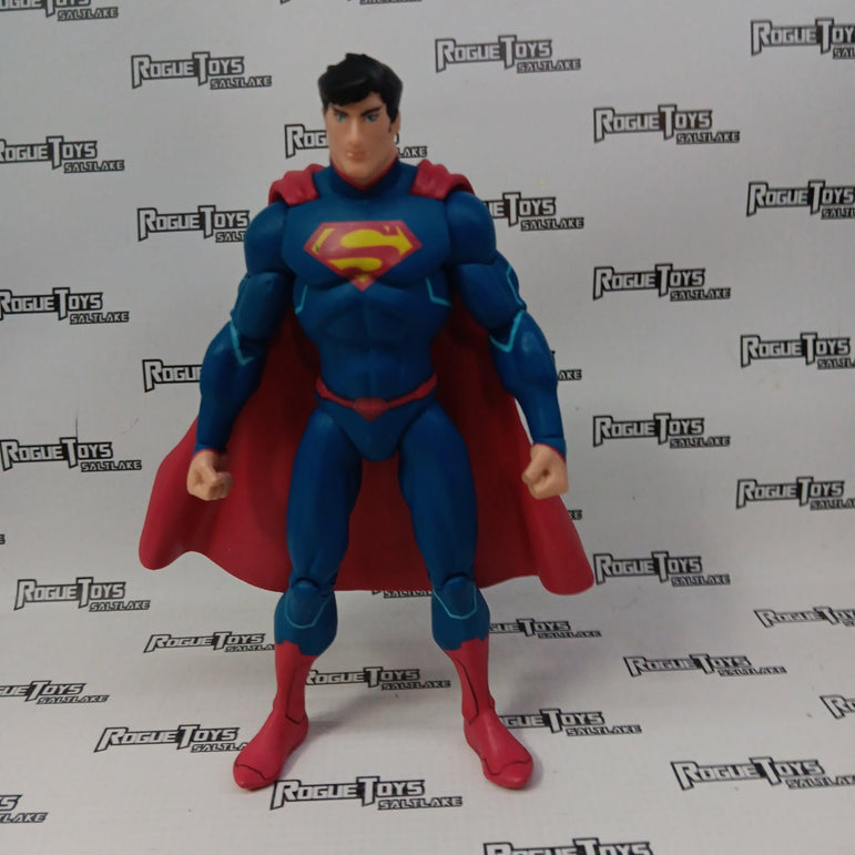 Dc collectibles animated justice league war superman