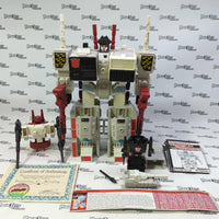 Hasbro Transformers Metroplex G1 - Rogue Toys