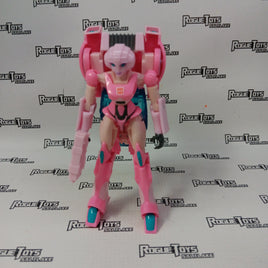 Hasbro Transformers Cyberverse Arcee