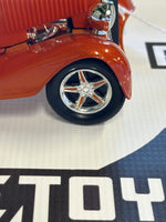 ERTL 1:18 1934 Ford Street Rod