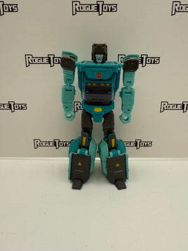 Hasbro Transformers Generations Titans Return Deluxe Class Autobot Sergeant Kup & Flintlock