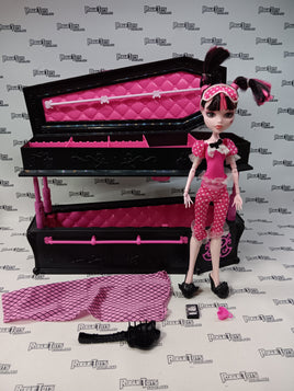 Mattel Monster High Dead Tired Draculaura w/Jewelry Box