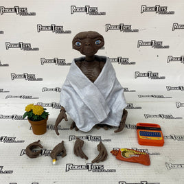 NECA Ultimate E.T.