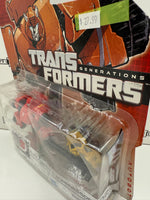 Hasbro Transformers Generations Thrilling 30 Autobot Cliffjumper & Suppressor