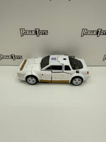 Hasbro Transformers War for Cybertron Earthrise Deluxe Class Decepticon Runamuck