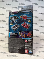 Transformers Generations War for Cybertron: Siege Micromaster WFC-S18 Soundwave Spy Patrol 2-pack featuring Laserbeak and Ravage.