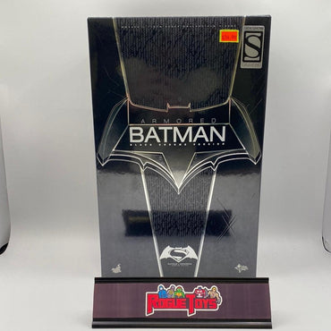 Hot Toys Movie Masterpiece Batman v Superman Dawn of Justice Armored Batman Black Chrome Version (Sideshow Exclusive)