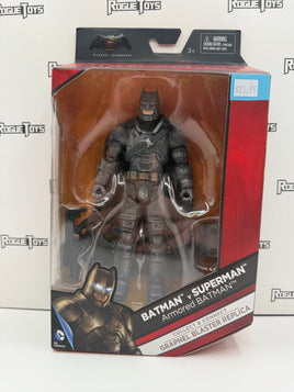 Mattel DC Comics Multiverse Grapnel Blaster Replica C&C Series Batman v Superman Armored Batman