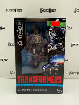 Hasbro Transformers Studio Series Transformers: The Last Knight Deluxe Class Barricade
