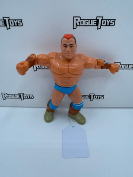 Hasbro WWF Series 9 Tatanka with Tomahawk Tackle!