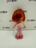 Kenner Strawberry Shortcake Star of the Strawberryland Ballet Dancin’ Strawberry Shortcake