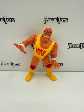 Hasbro Titan Sports WWF Series 1 Wrestling Figure Hulk Hogan “Hulk Rules”