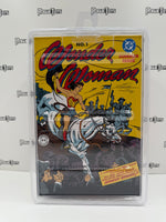 McFarlane Toys DC Direct Wonder Woman w/ Exclusive Comic Book