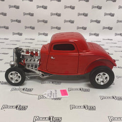 ERTL 1/18 American Muscle 1934 Ford Coupe - Rogue Toys