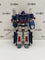 Hasbro Transformers War for Cybertron Siege Leader Class Autobot Ultra Magnus