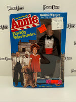 Knickerbocker The World of Annie Daddy Warbucks