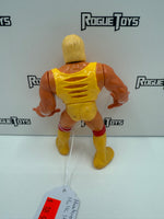 Hasbro WWF Series 1 Hulk Hogan with Gorilla Press Slam!