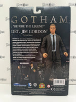 Diamond Select Toys Gotham “Before The Legend” Det. Jim Gordon