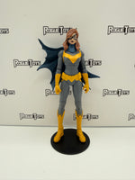 McFarlane Toys DC Multiverse Art of the Crime Batgirl