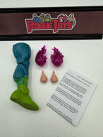 Hasbro Marvel Legends Puff Adder BAF Series Avengers Molecule Man