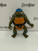 Playmates Teenage Mutant Ninja Turtles (TMNT) Mutatin’ Leonardo