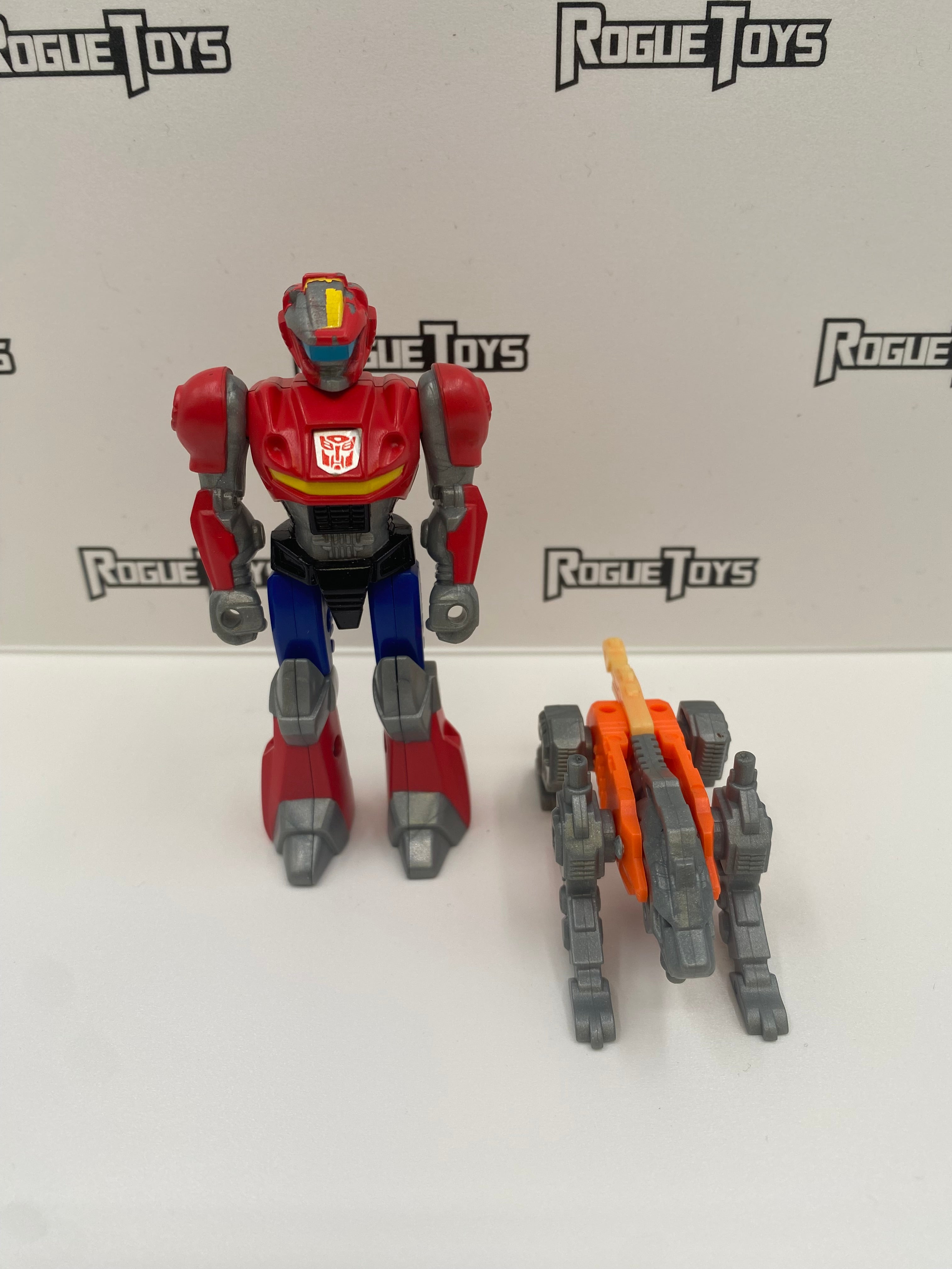 TRANSFORMERS ACTION MASTERS トレーラー型ロボット 5B8E78C1-3D33-46DB-A40D-