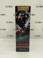 Hasbro Transformers Age of the Primes Deluxe Class Aerialbot Fireflight