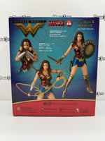 Medicom Toy MAFEX DC Wonder Woman
