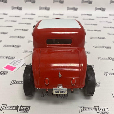 ERTL 1/18 American Muscle 1932 Ford Hot Rod - Rogue Toys