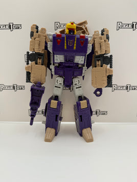 Hasbro Transformers Generations Titans Return Voyager Class Decepticon Blitzwing & Decepticon Hazard