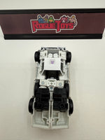 Hasbro Transformers War for Cybertron Earthrise Deluxe Class Decepticon Runamuck