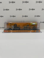 PACCAR 1/87 Semi Tractor with Lowboy Trailer and Cat Diecast Machines