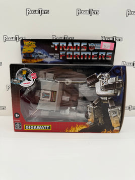 Hasbro Transformers x Back to the Future Autobot Gigawatt