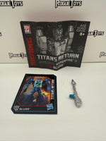 Hasbro Transformers Generations Titans Return Deluxe Class Autobot Blurr & Hyperfire