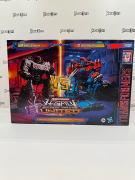 Hasbro Transformers Legacy United Generations Autobot vs Decepticon Fractured Friendship 2-Pack Gladitor Megatron vs Security Officer Orion Pax (SDCC Exclusive)