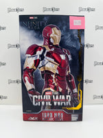 Threezero Marvel Studios The Infinity Saga Captain America: Civil War DLX Collectible Figure Iron Man Mark XLVI