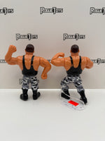 Hasbro WWF Series 2 Bushwackers: Butch with Down and Out Blaster! & Luke with Down Under Pounder!