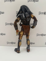 NECA Alien vs Predator Requiem Wolf Predator Unmasked (Closed Mouth)