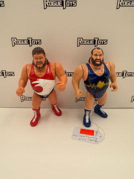 Hasbro WWF Series 3 Typhoon with Tidal Wave! & Earthquake with Aftershock!