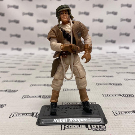 Star Wars - The Saga Collection - Battle of Endor - Basic Figure - Rebel Endor Trooper Star Wars - The Saga Collection - Battle of Endor - Basic Figure - Rebel Endor Trooper